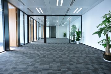 Commercial carpet cleaning in Laverock, PA