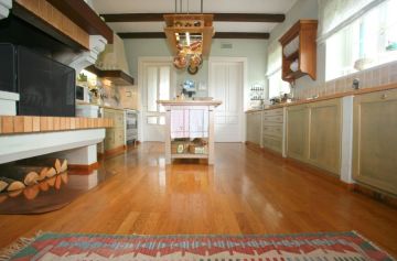 Hardwood Floor Refinishing in Miquon